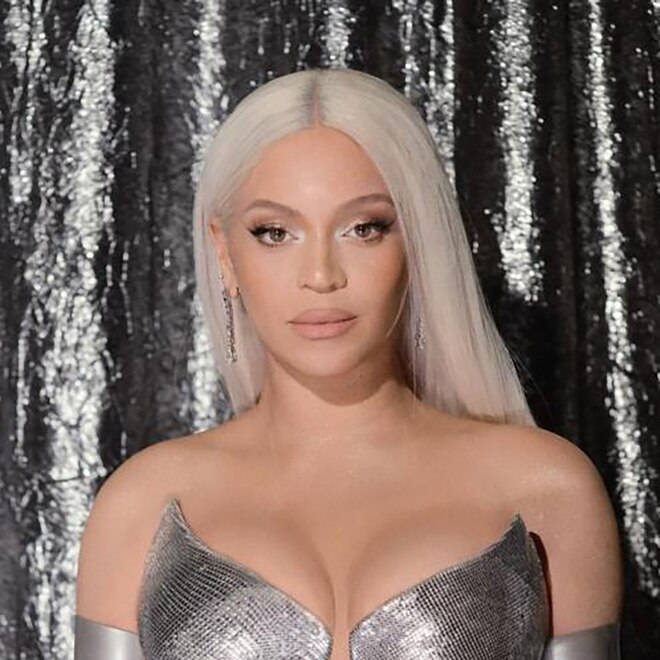 E! Online (US) - Top Stories